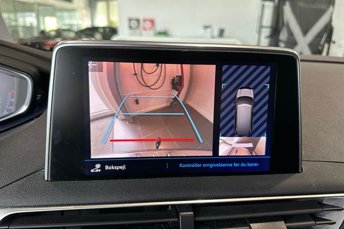 Sort Peugeot 5008 fra 2018