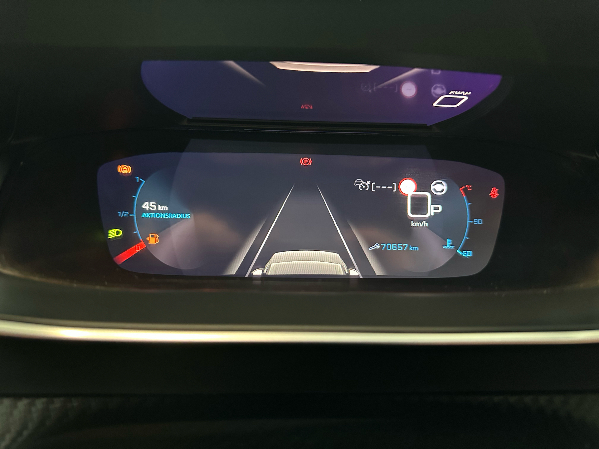 Sort Peugeot 2008 fra 2021