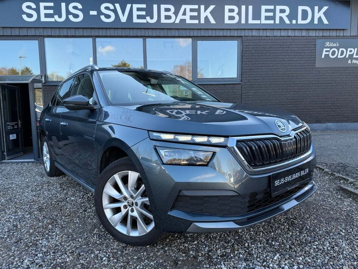 Grå Skoda Kamiq fra 2020 set udefra