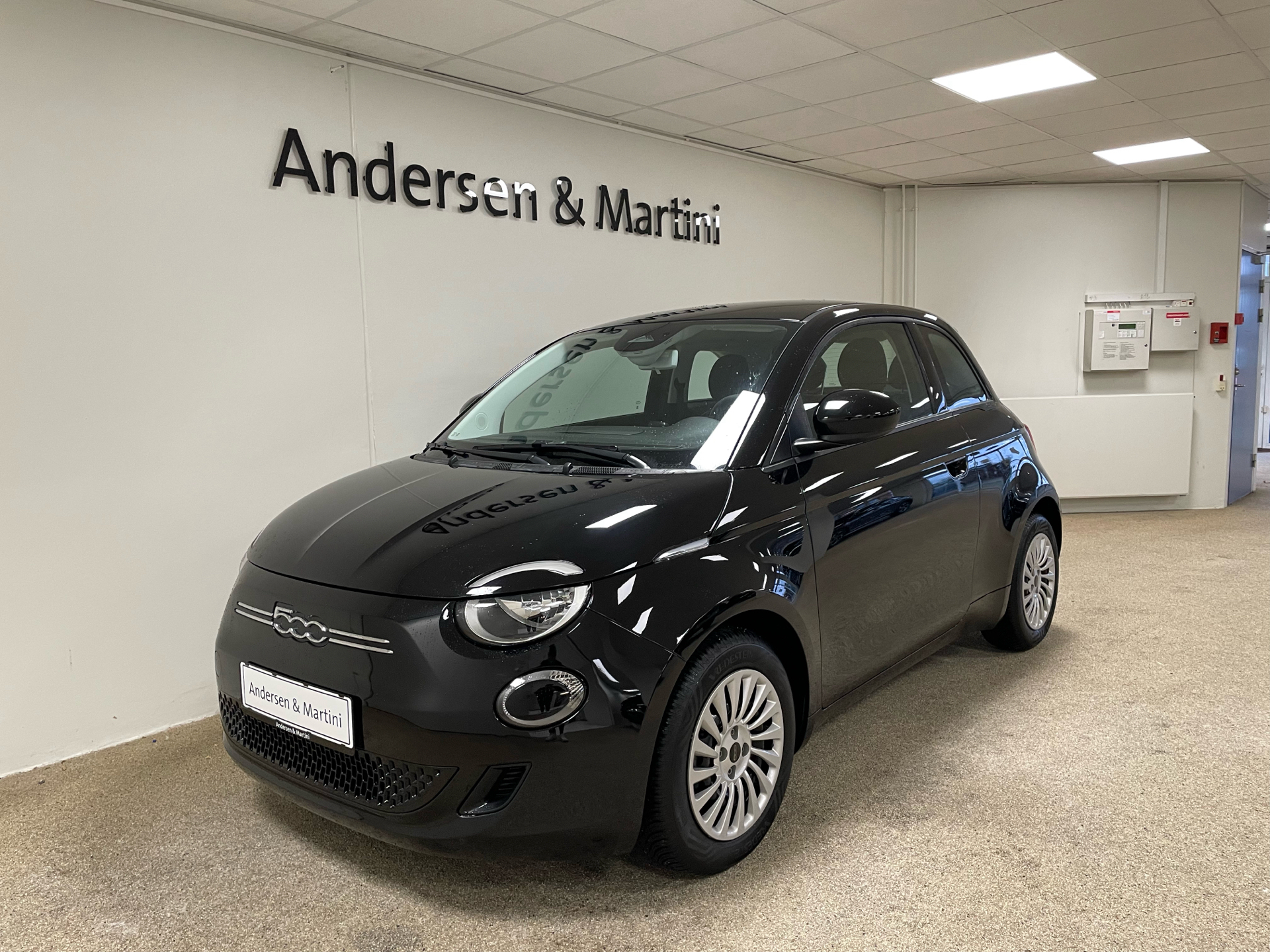 undefined Fiat 500e fra 2022 set udefra