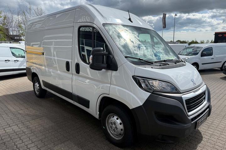 undefined Peugeot Boxer 333 fra 2022