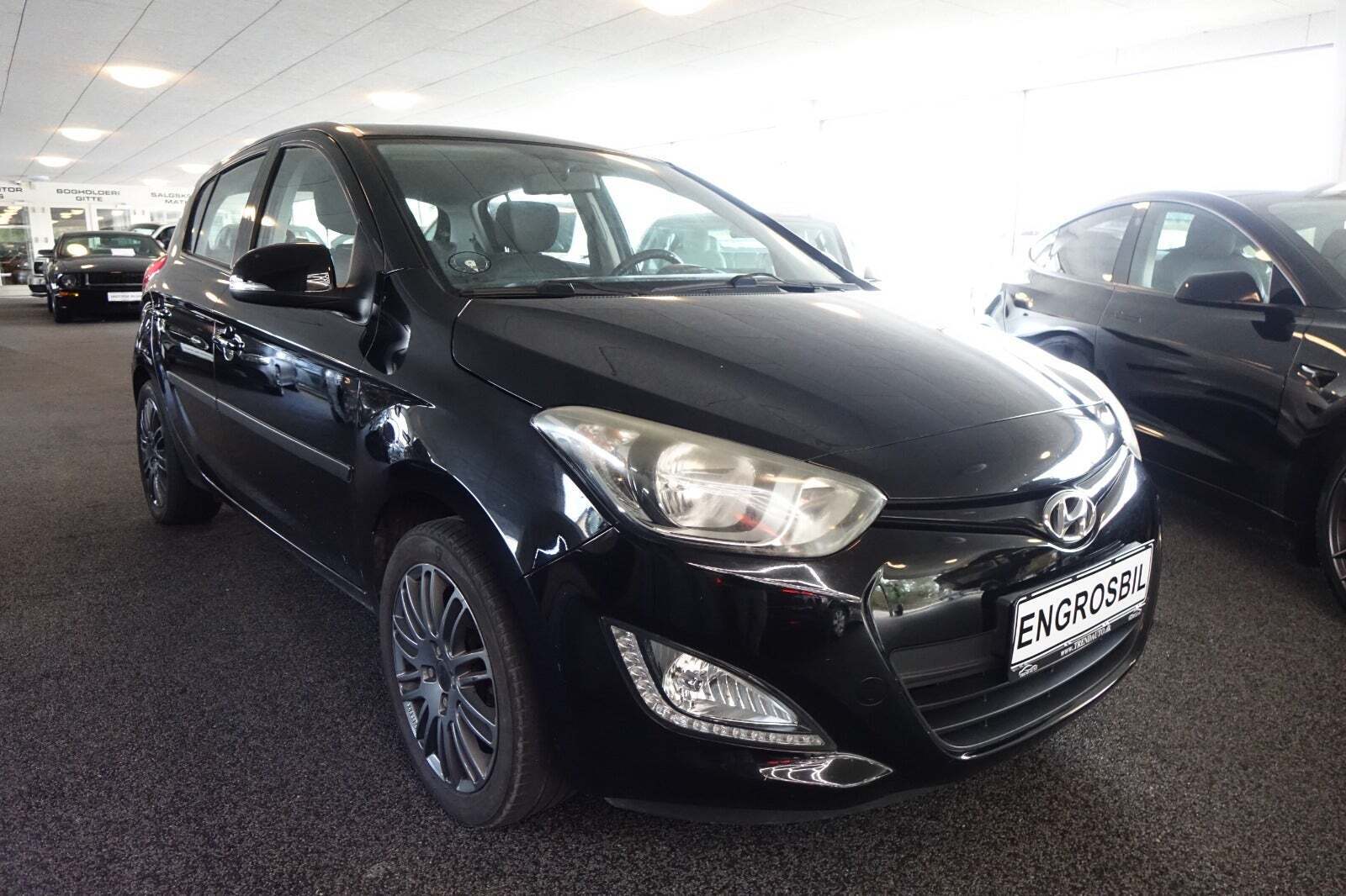 Sort Hyundai i20 fra 2014