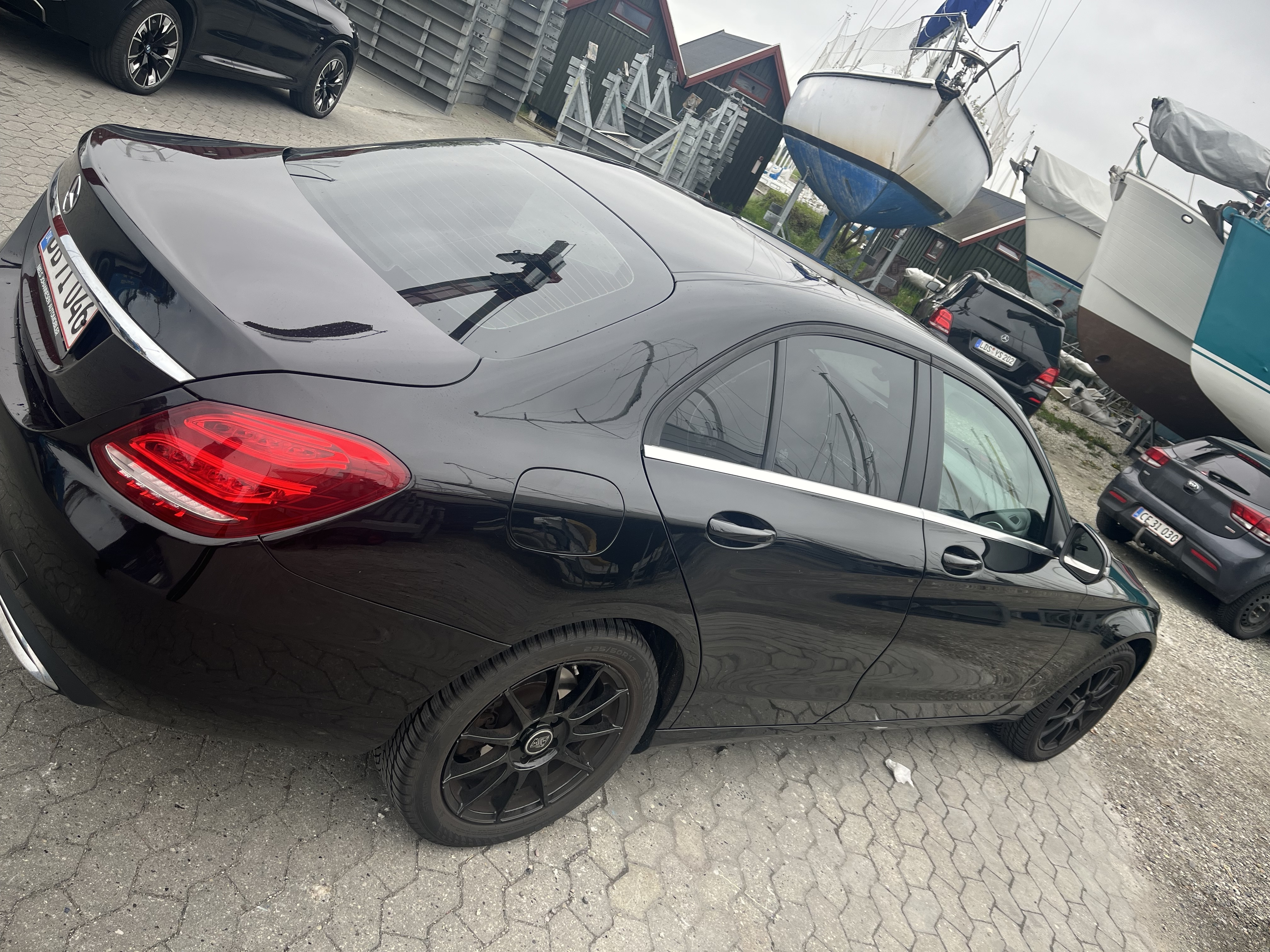 Mercedes C-Klasse 2,1 220 d Sedan 7G-TRONIC PLUS