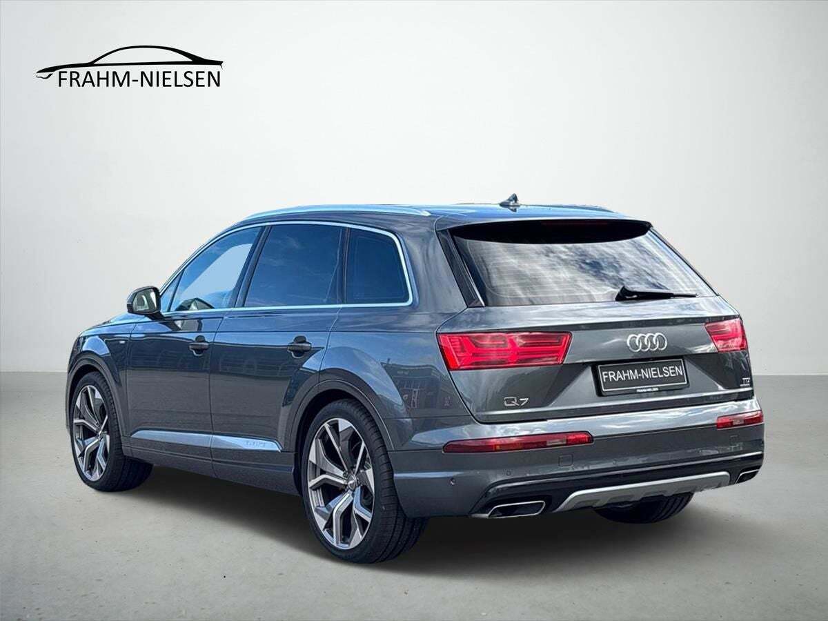 Audi Q7 3,0 TDi 272 S-line quattro Tiptr.