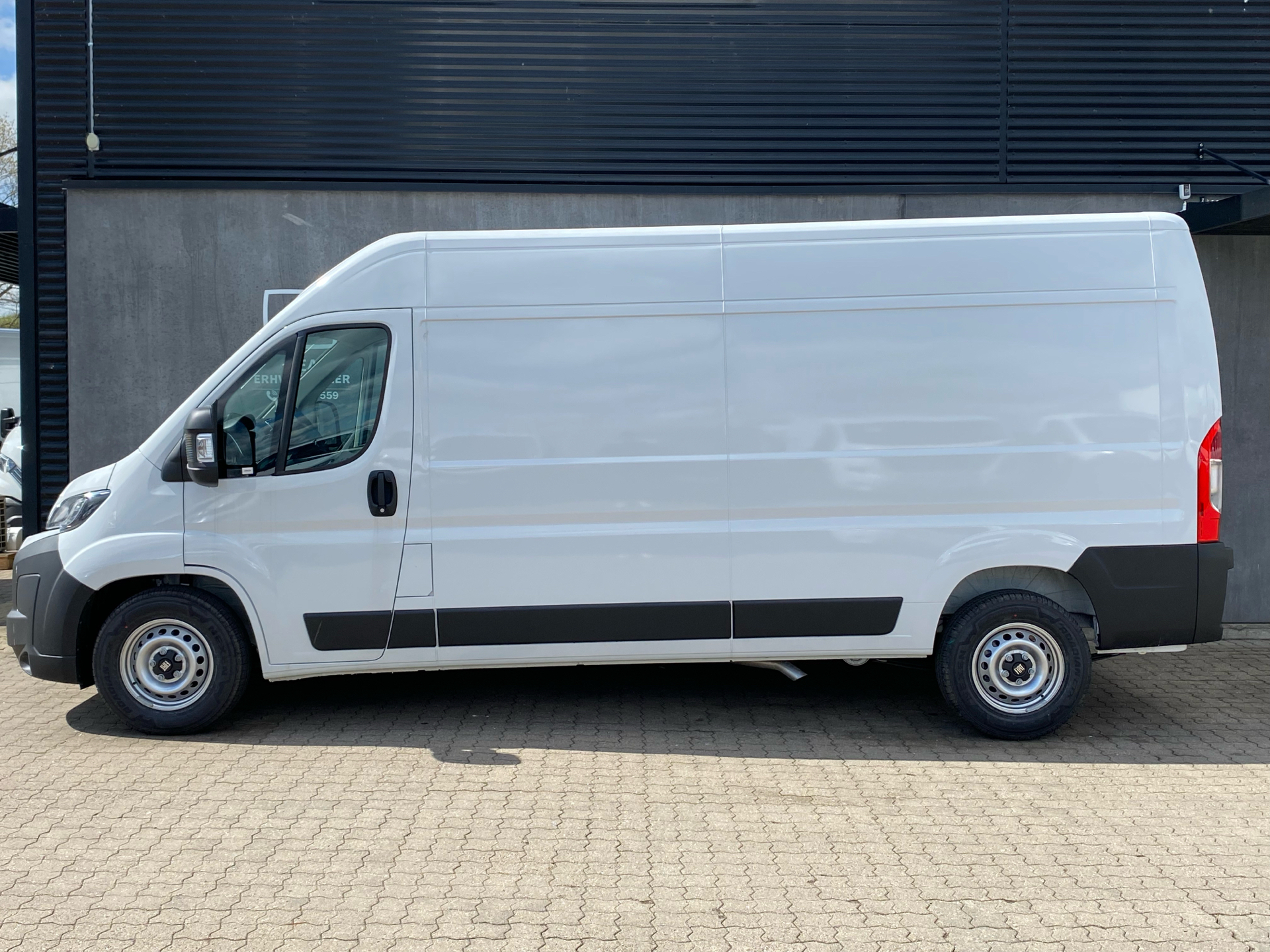 Fiat Ducato 2,2 35M L3H2 Multijet Pro 140HK Van 8g Aut.