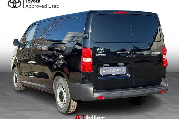 Sort Toyota ProAce fra 2023