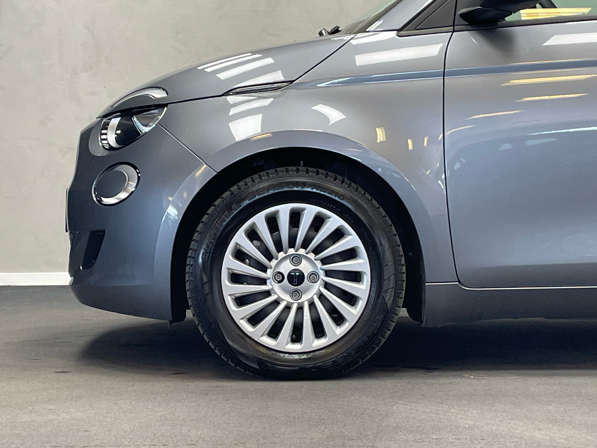 undefined Fiat 500e fra 2023