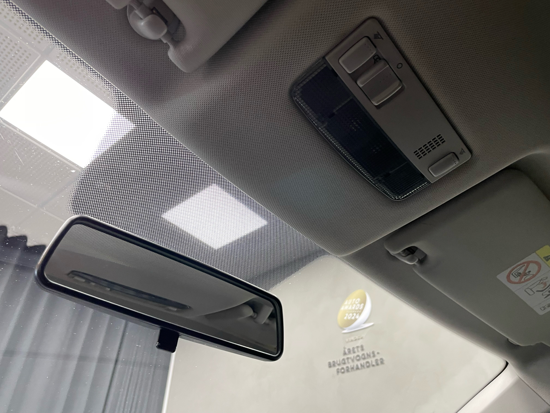 Sølv VW Polo fra 2018