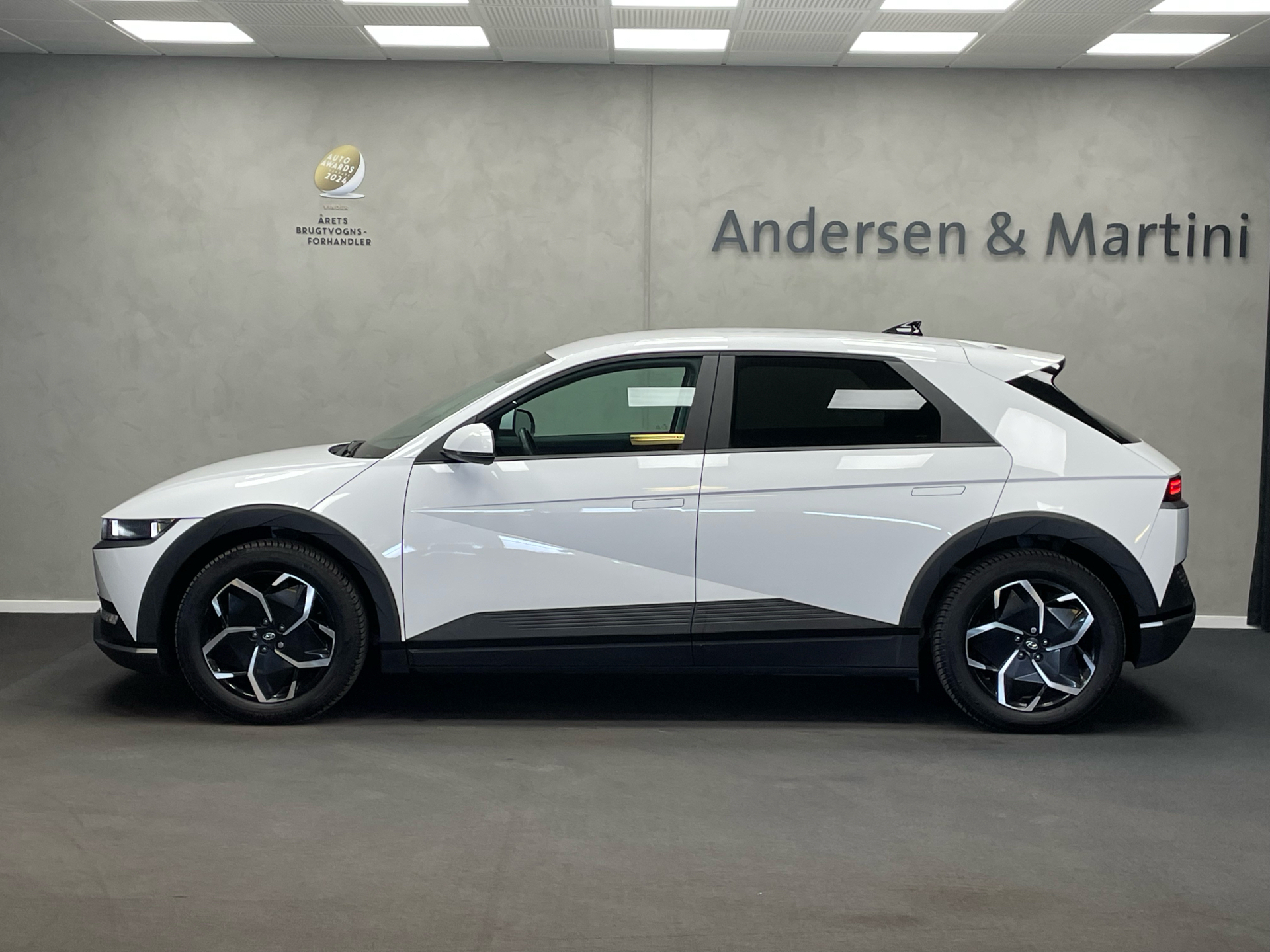 Hyundai Ioniq 5 Electric 72,6 kWh Essential 218HK 5d Trinl. Gear