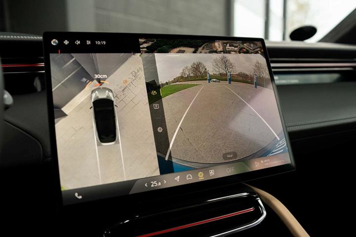 Grøn Lotus Eletre fra 2023