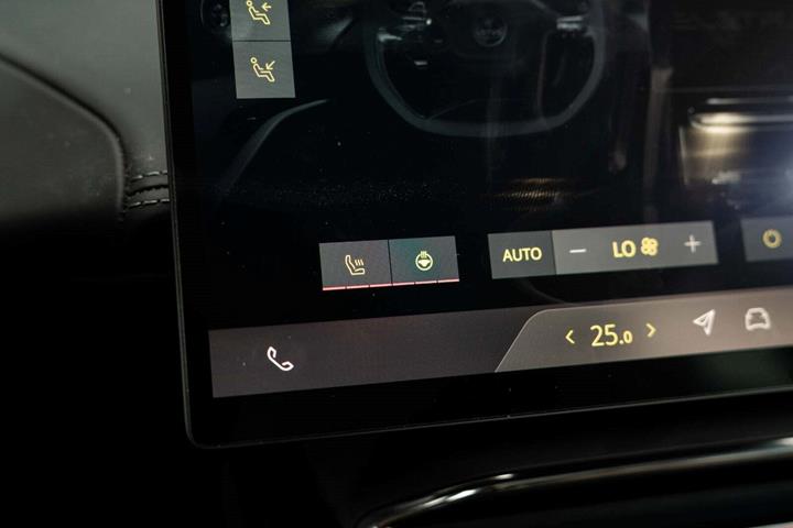 Grøn Lotus Eletre fra 2023