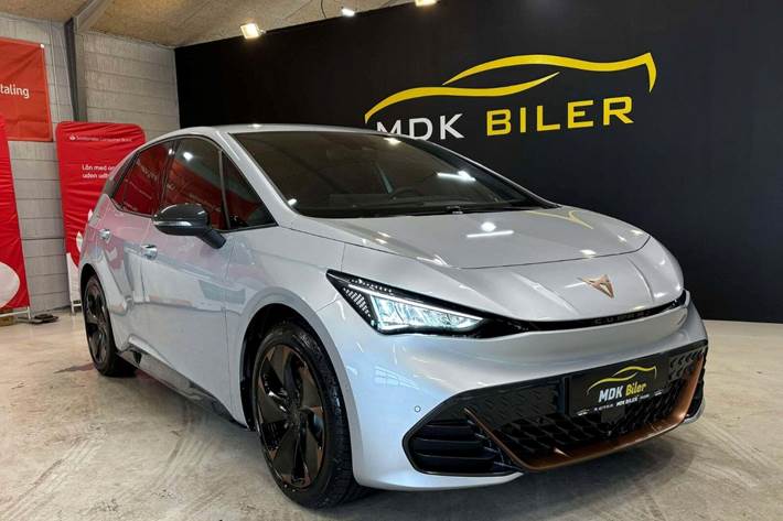 undefined Cupra Born fra 2025 set udefra