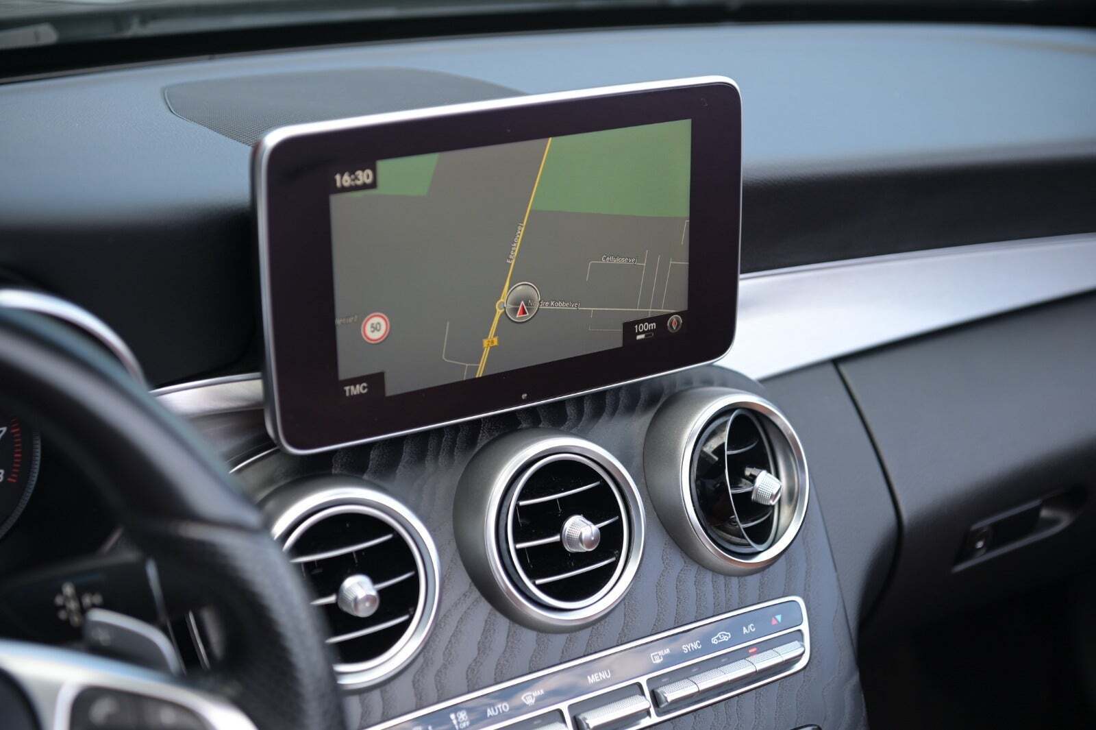 Sort Mercedes C200 fra 2017