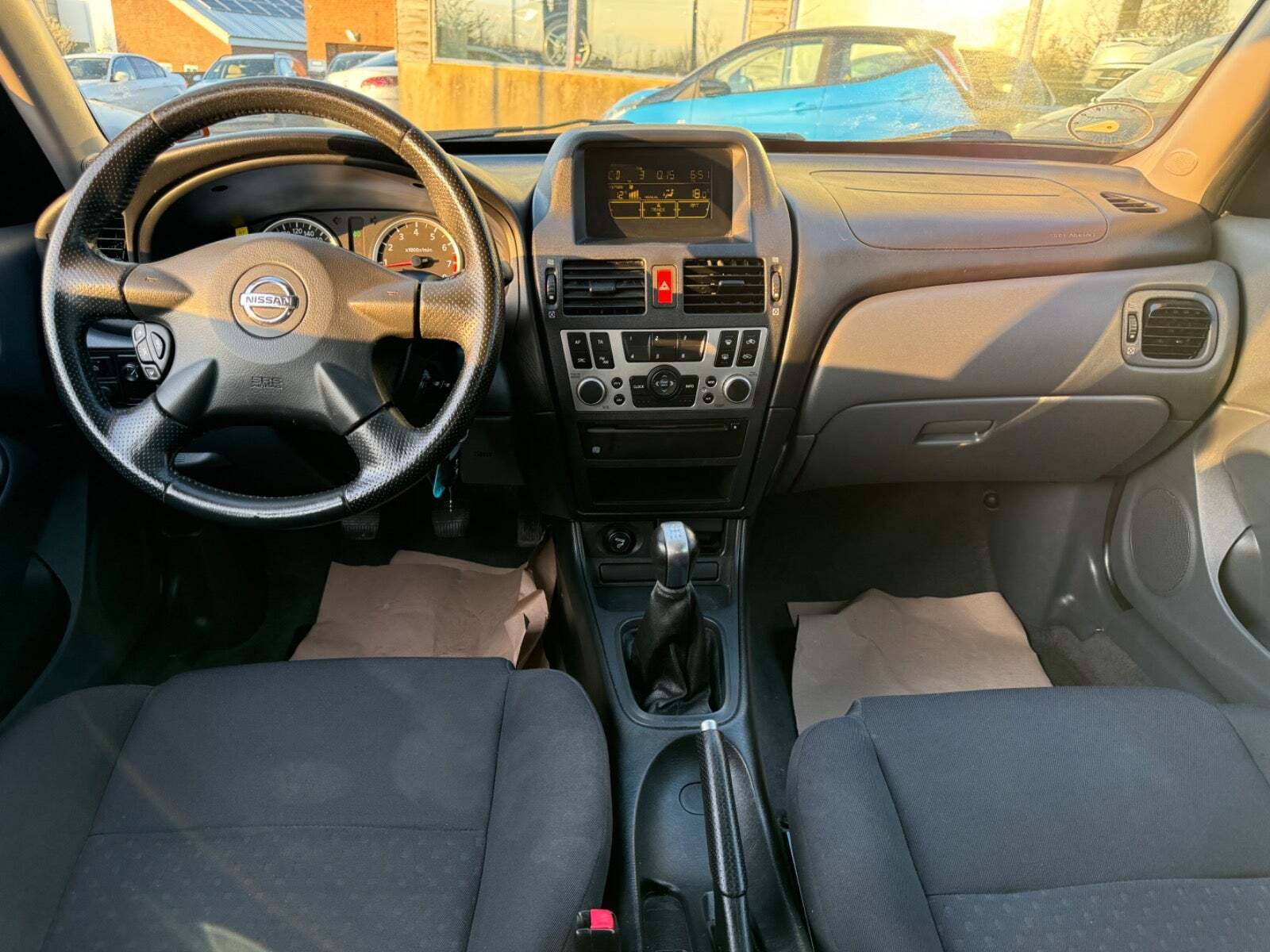 Nissan Almera 1,5 Porto