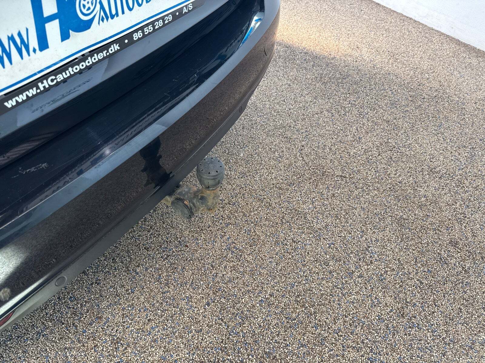 Blå Opel Insignia fra 2018