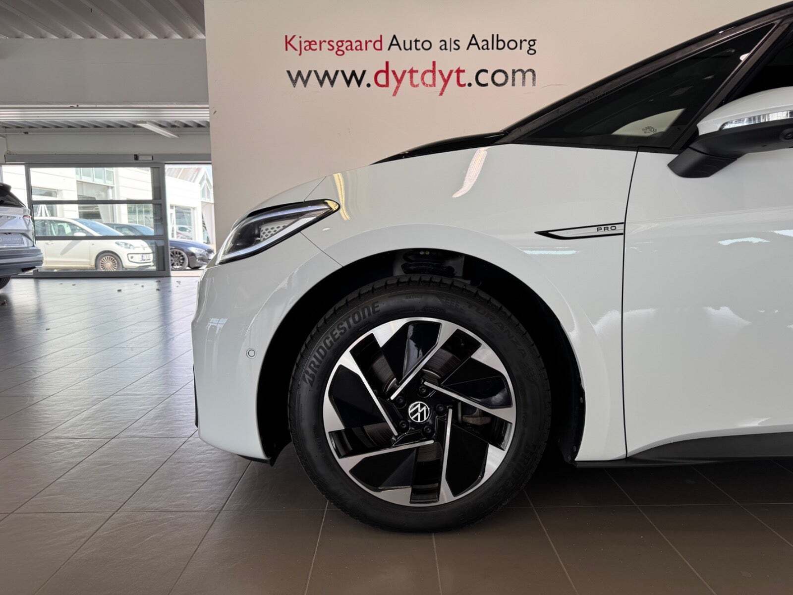 Hvid VW ID.3 fra 2023