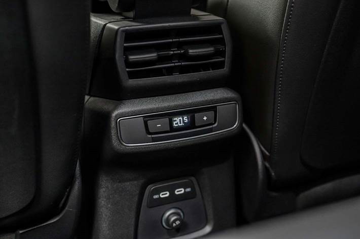 Hvid Audi Q4 e-tron fra 2022