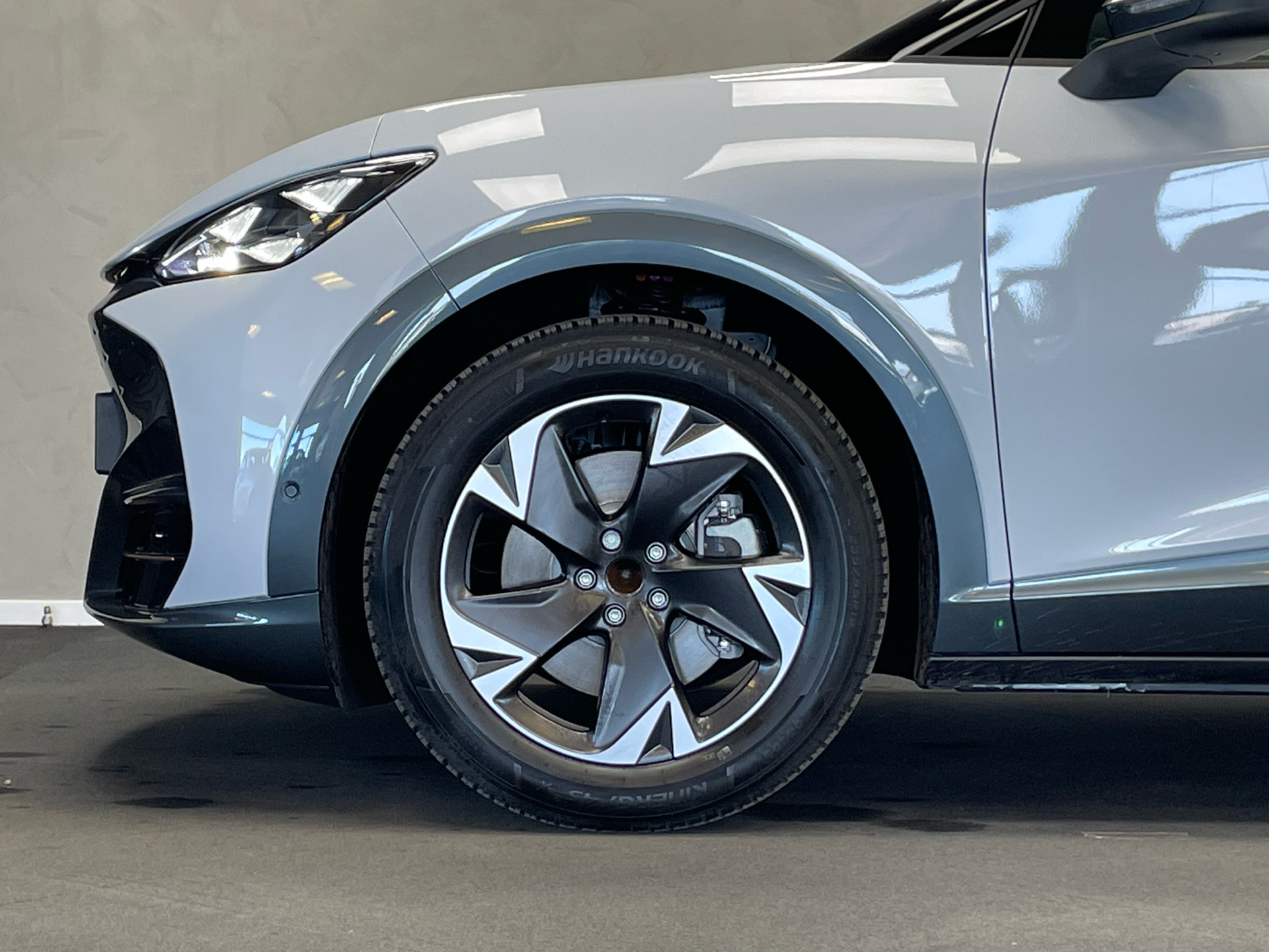 Cupra Tavascan