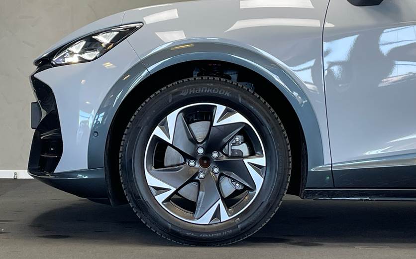 Cupra Tavascan