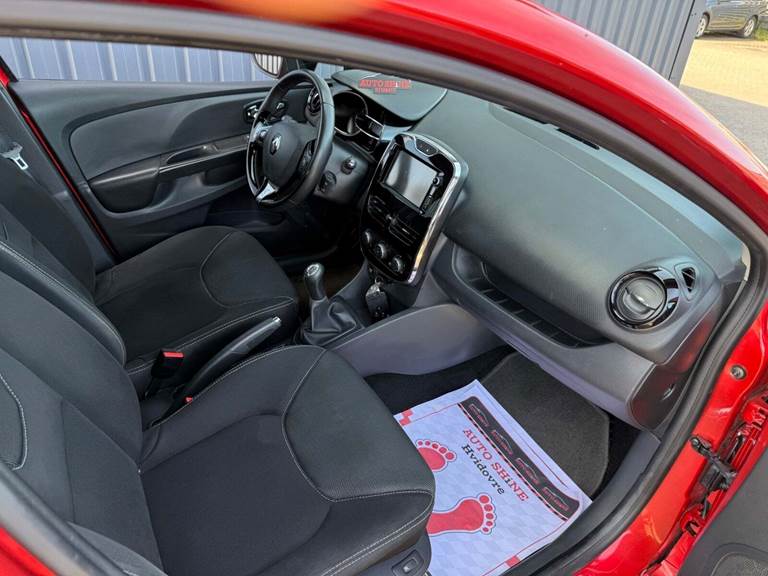 Renault Clio IV 0,9 TCe 90 Expression Sport Tourer