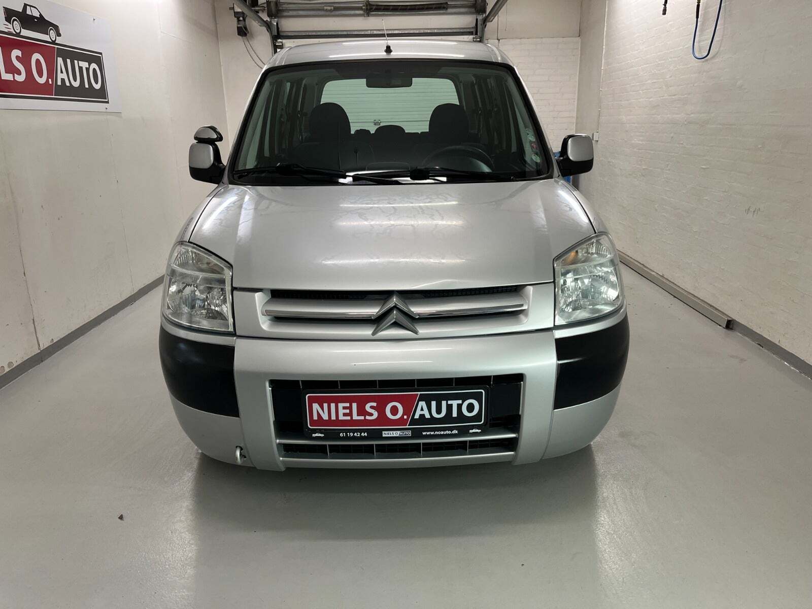 Sølv Citroën Berlingo fra 2004