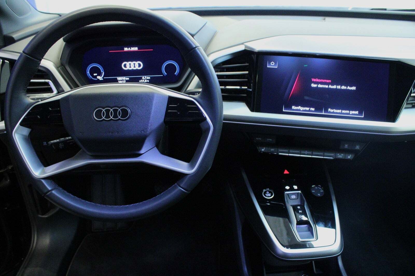 Audi Q4 e-tron 45 Progress