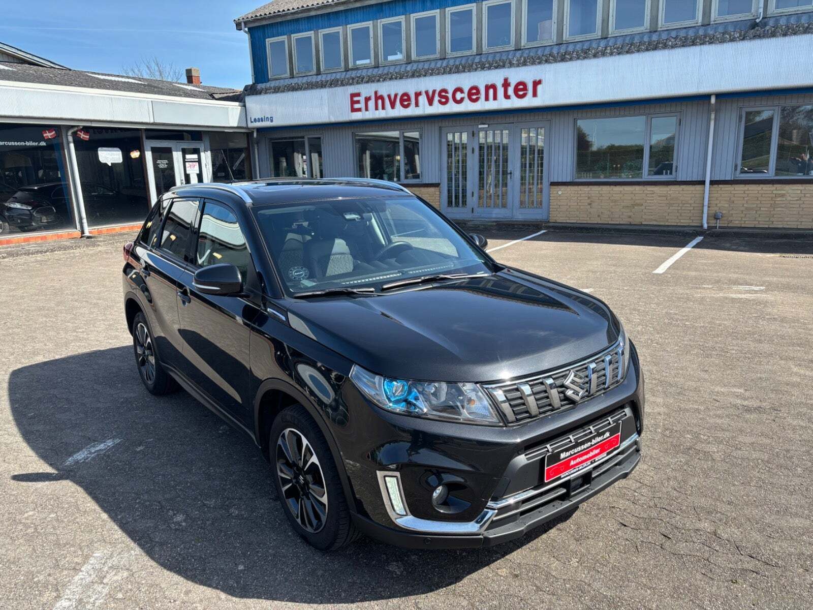 Sort Suzuki Vitara fra 2018