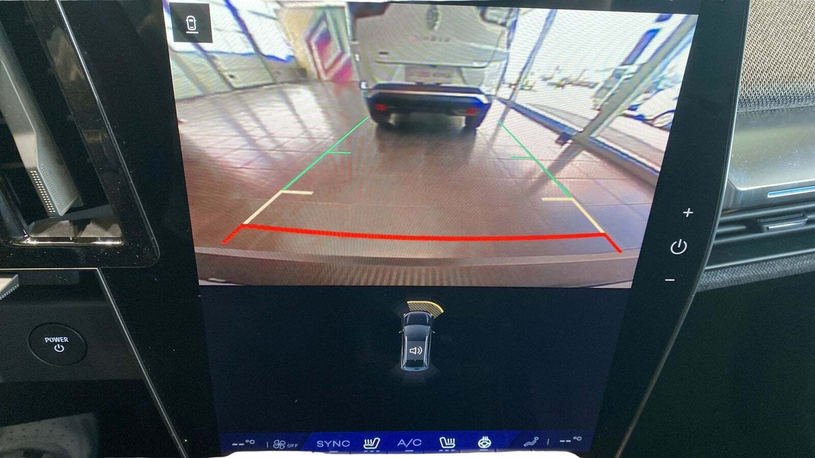 Hvid Renault Scenic E-Tech fra 2024