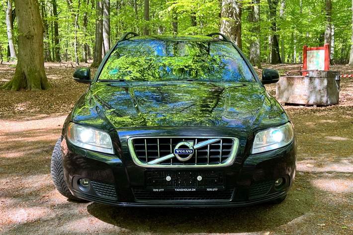 Sort Volvo V70 fra 2011