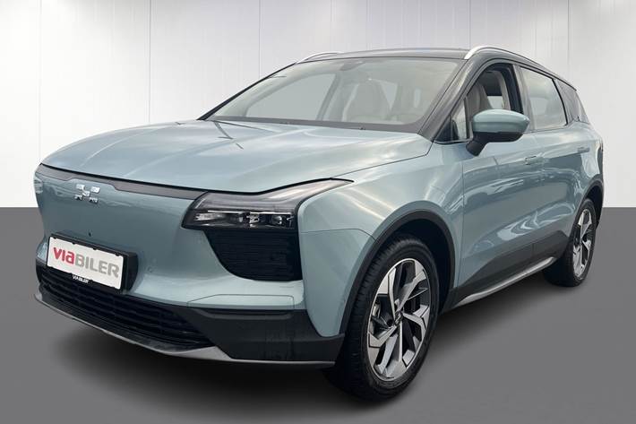 Blå Aiways U5 fra 2024 set udefra