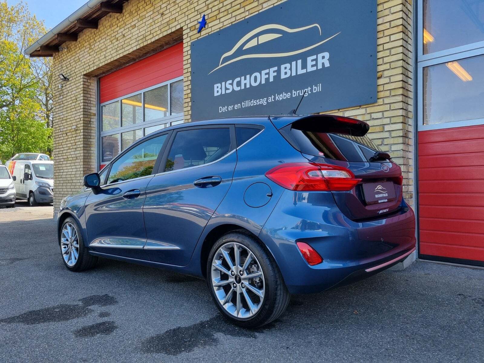 Blå Ford Fiesta fra 2019