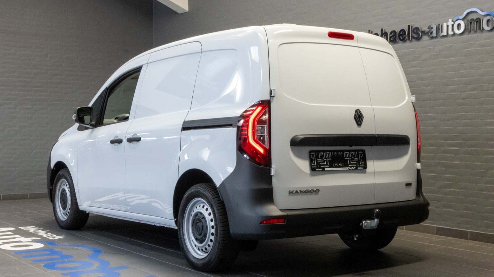 Hvid Renault Kangoo fra 2025