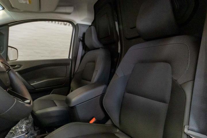 Hvid Renault Kangoo fra 2025