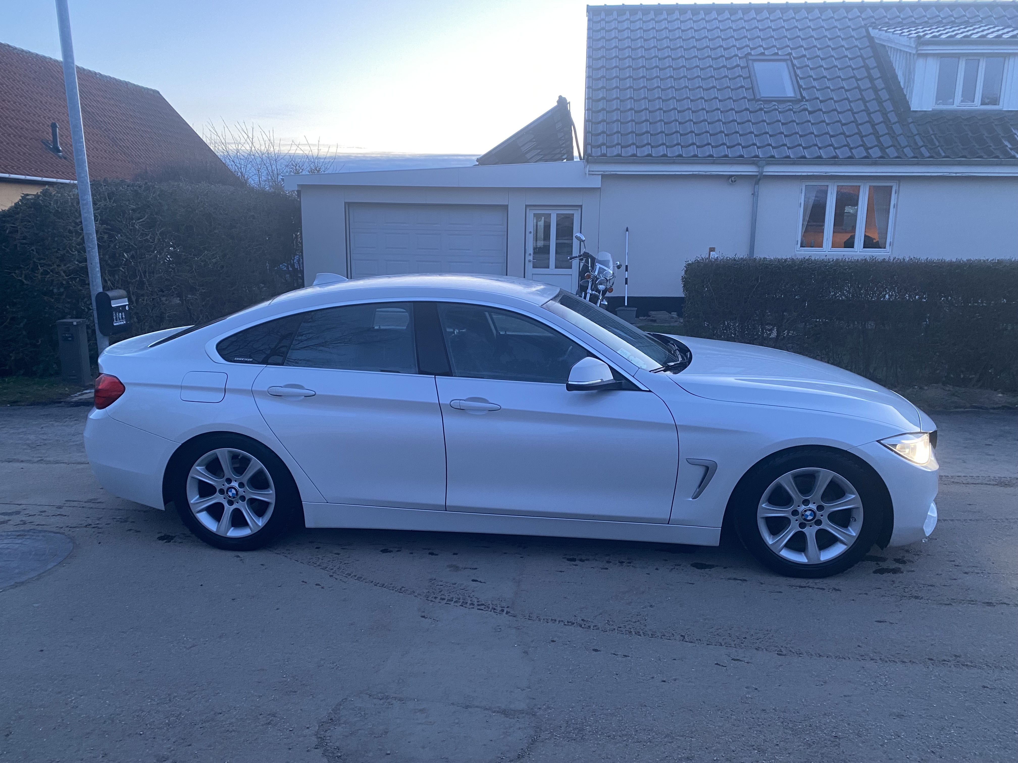 Hvid BMW 4-serie fra 2016