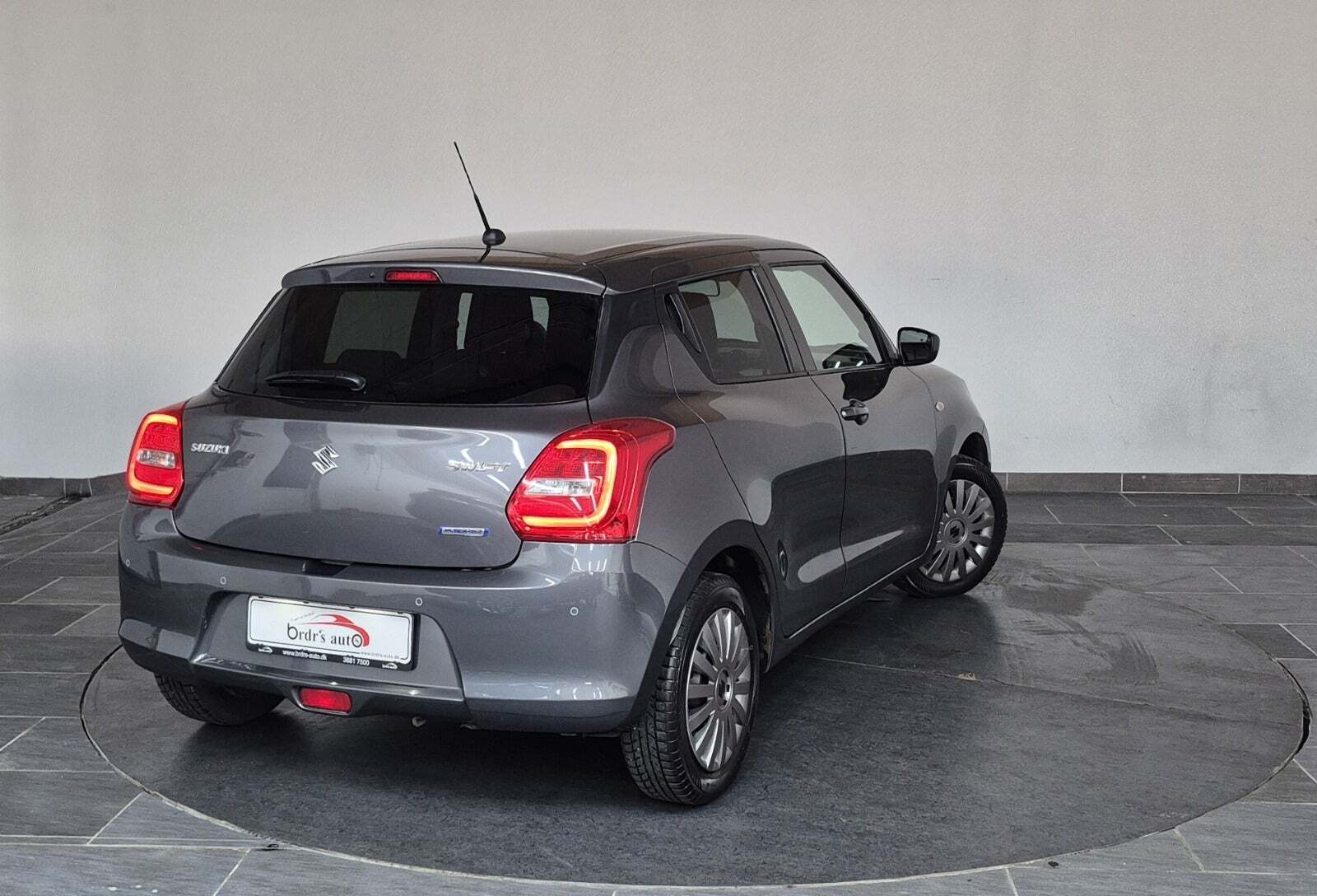 Suzuki Swift 1,2 mHybrid Action CVT