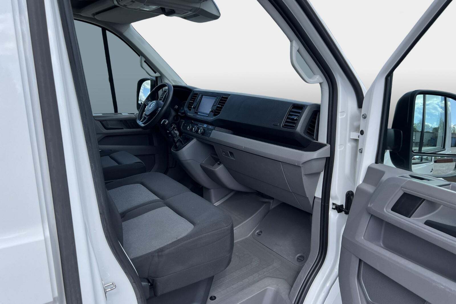 Hvid VW Crafter 35 fra 2019