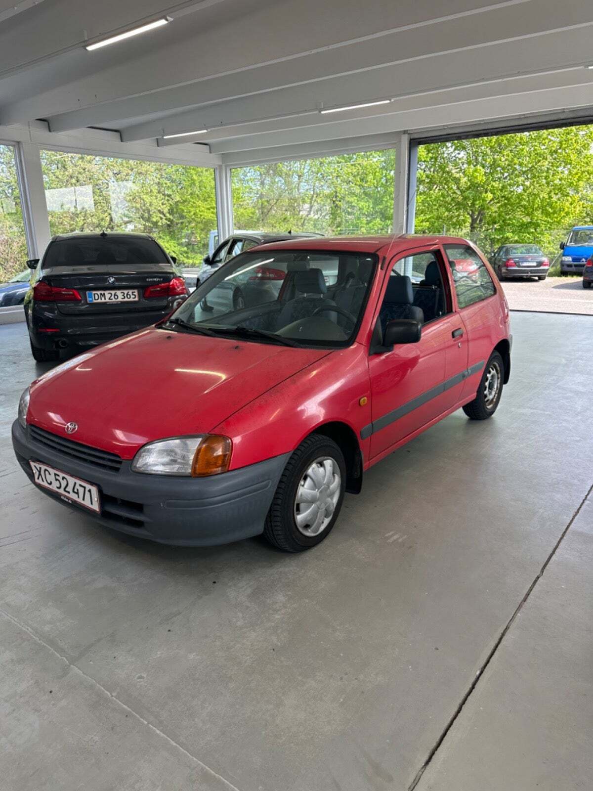 undefined Toyota Starlet fra 1998