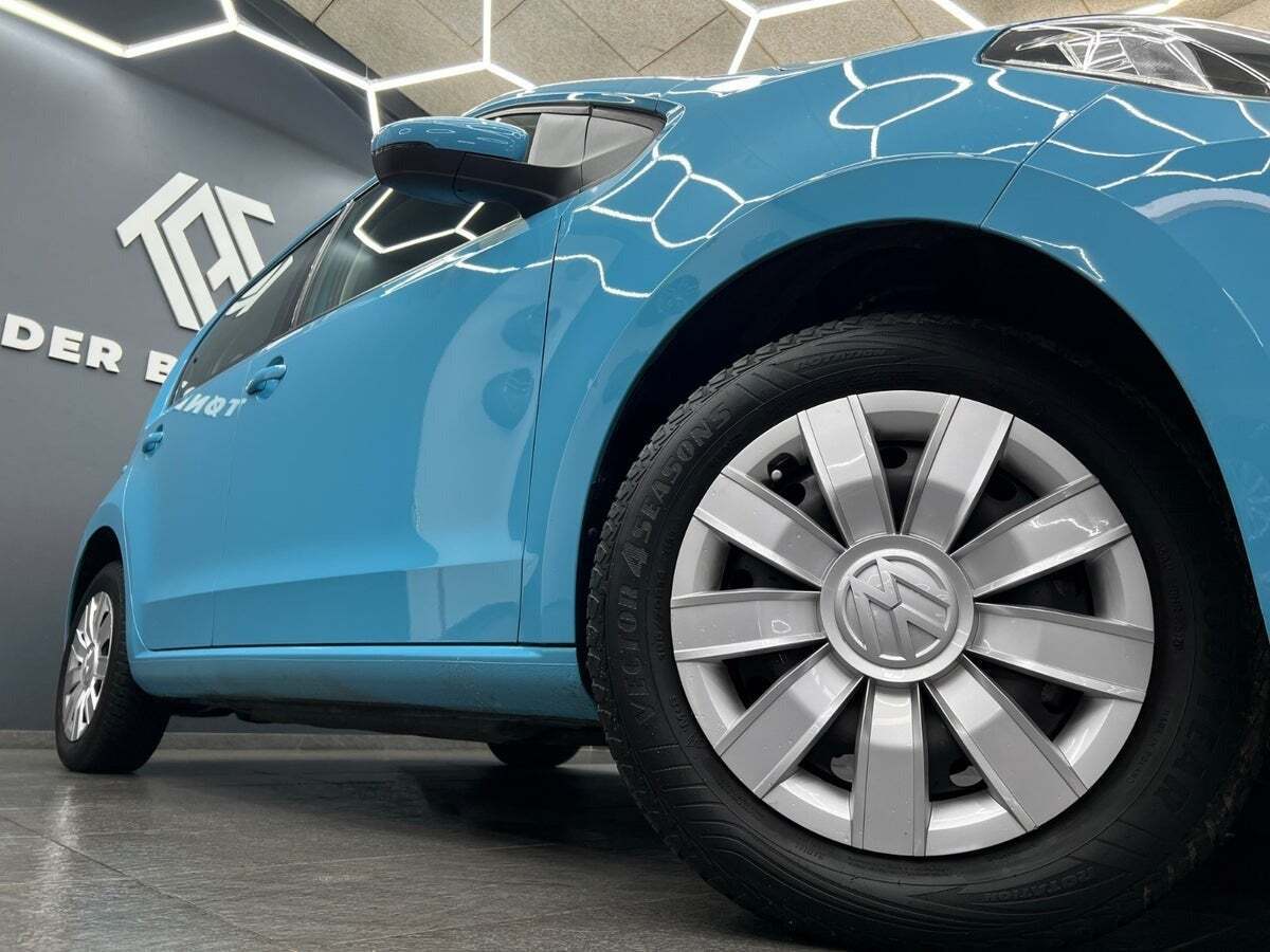 Blå VW E-UP! fra 2020