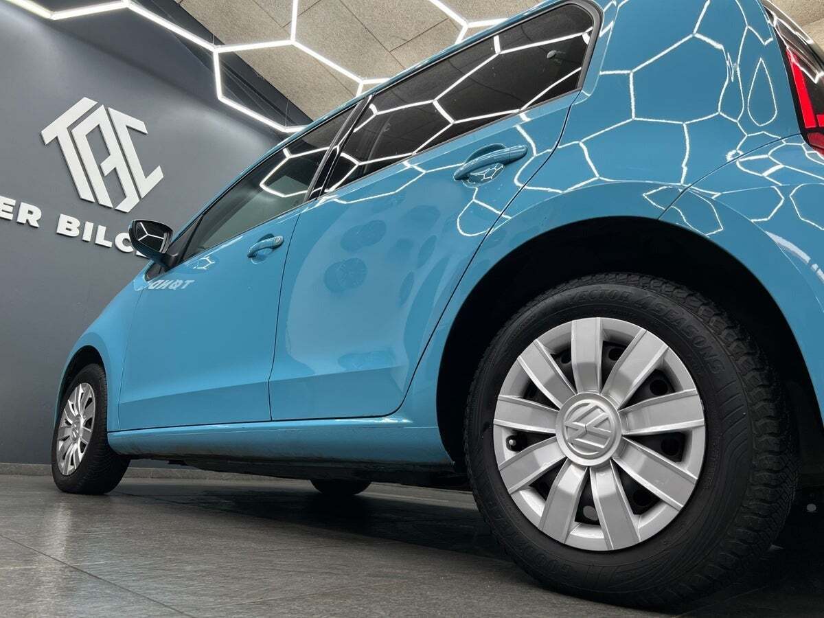 Blå VW E-UP! fra 2020