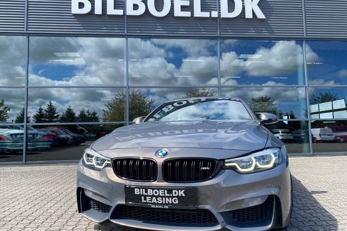 Orange BMW M4 fra 2017