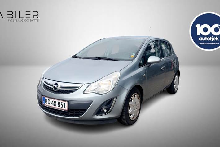 undefined Opel Corsa fra 2012 set udefra