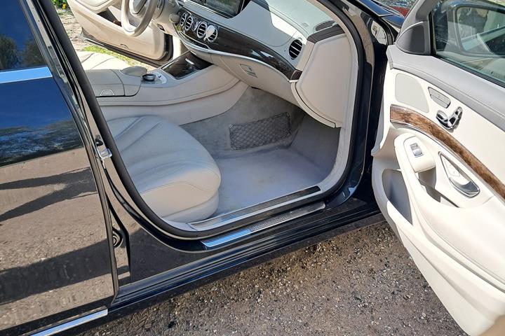 Sort Mercedes S350 fra 2014