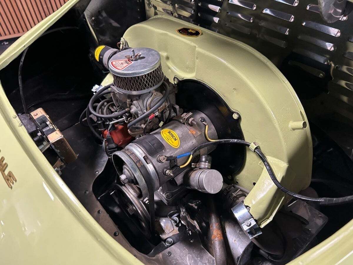 Gul Porsche 356 fra 1969