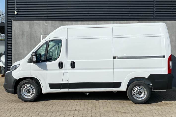 Hvid Fiat Ducato fra 2026