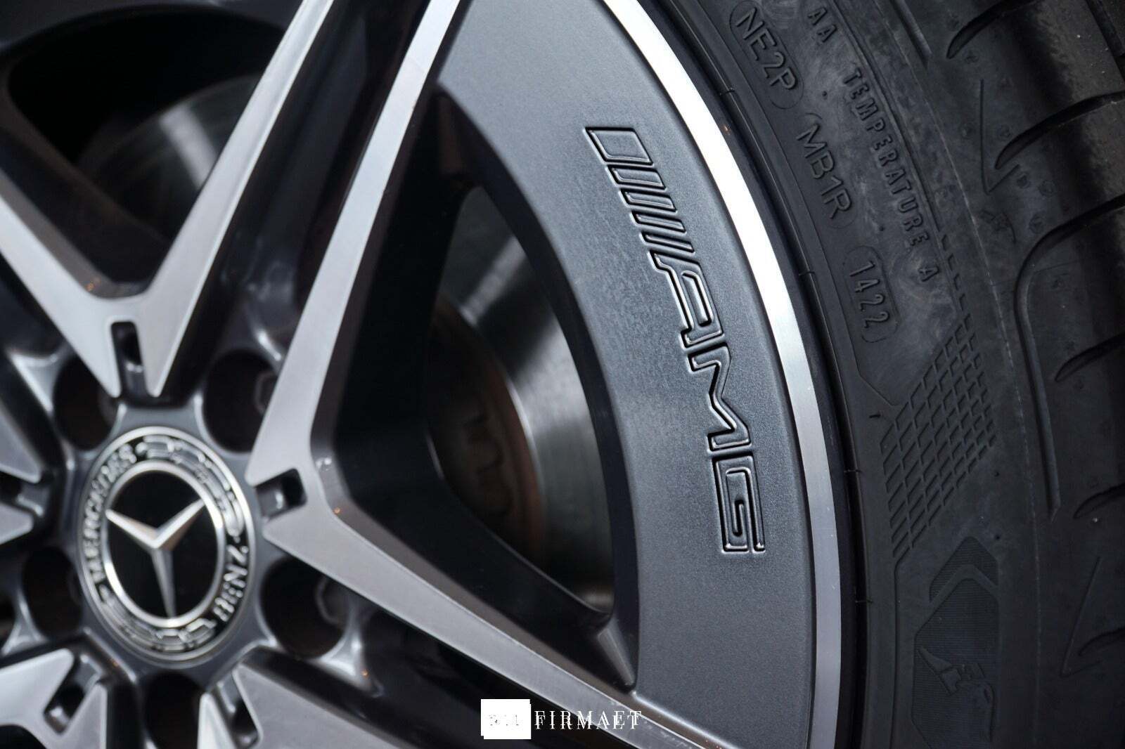 Hvid Mercedes C200 fra 2022