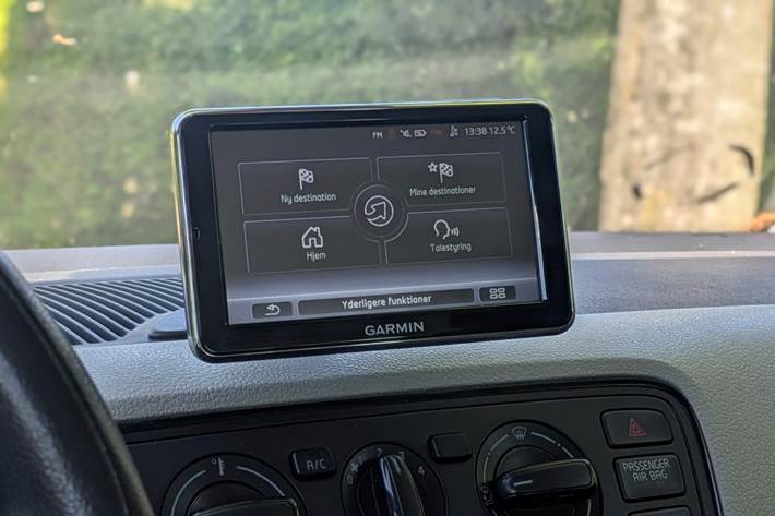 Rød Seat Mii fra 2013