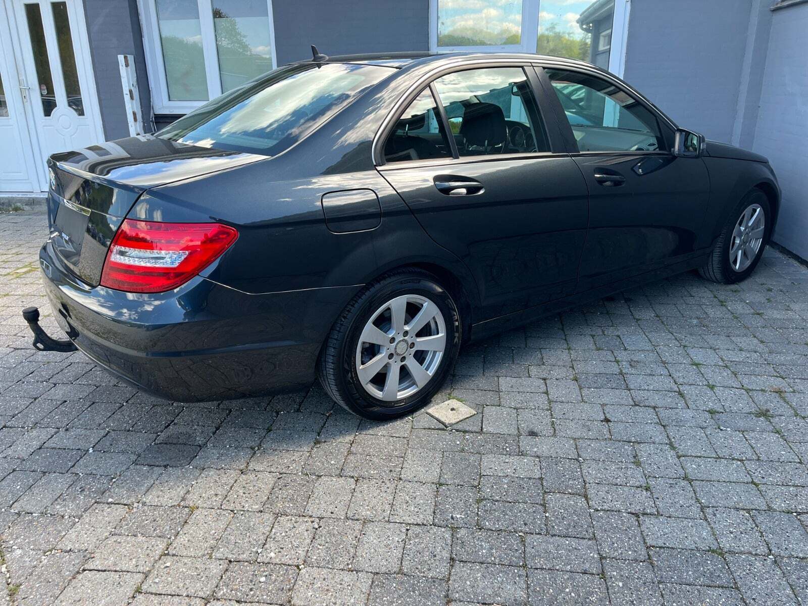 Mercedes C180