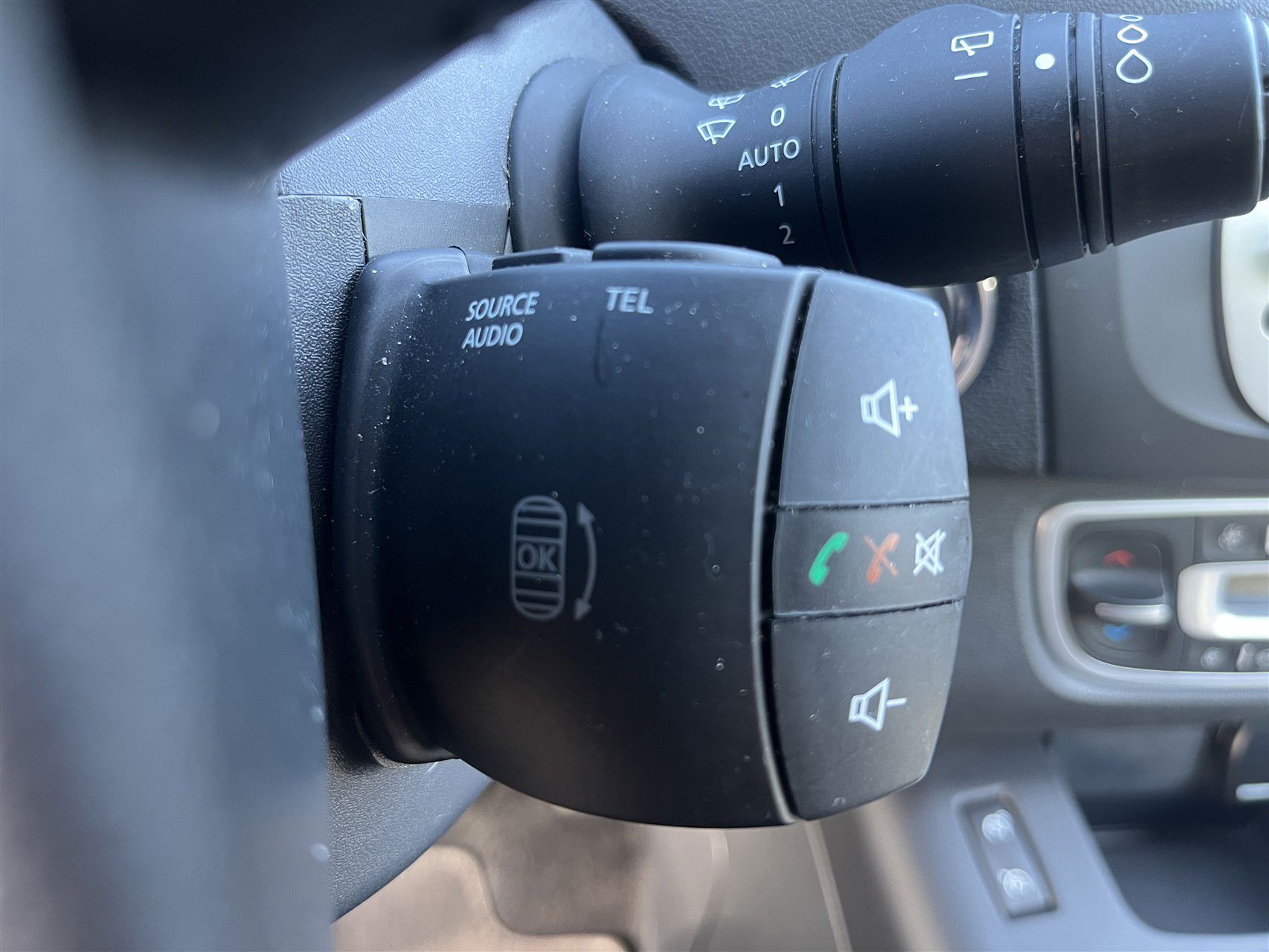 Hvid Renault Grand Scénic fra 2015