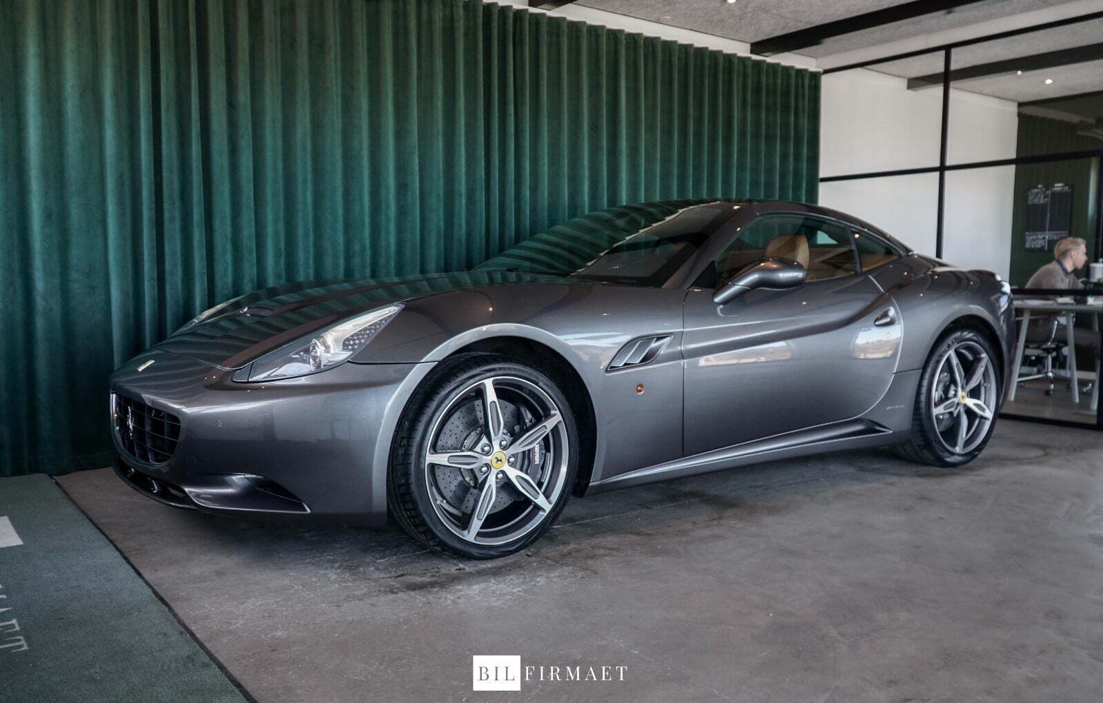 Ferrari California 30 4,3 F1