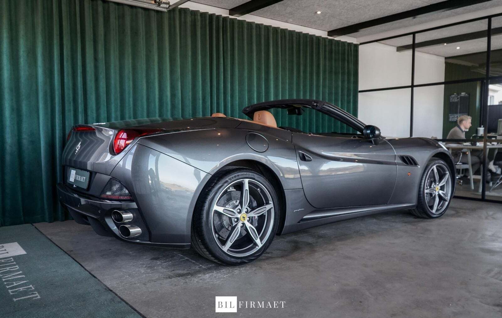 Ferrari California 30 4,3 F1